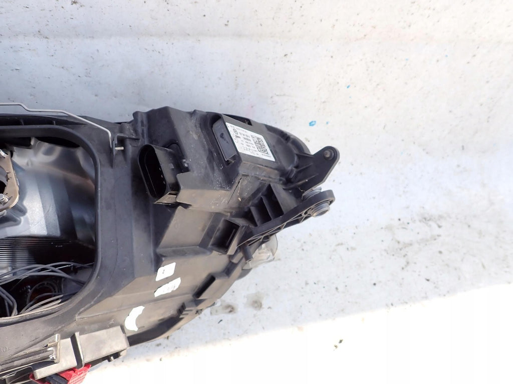 Frontscheinwerfer VW Golf Sportsvan 517941033B 517941034B LED Rechts oder Links SCH7416163654tz