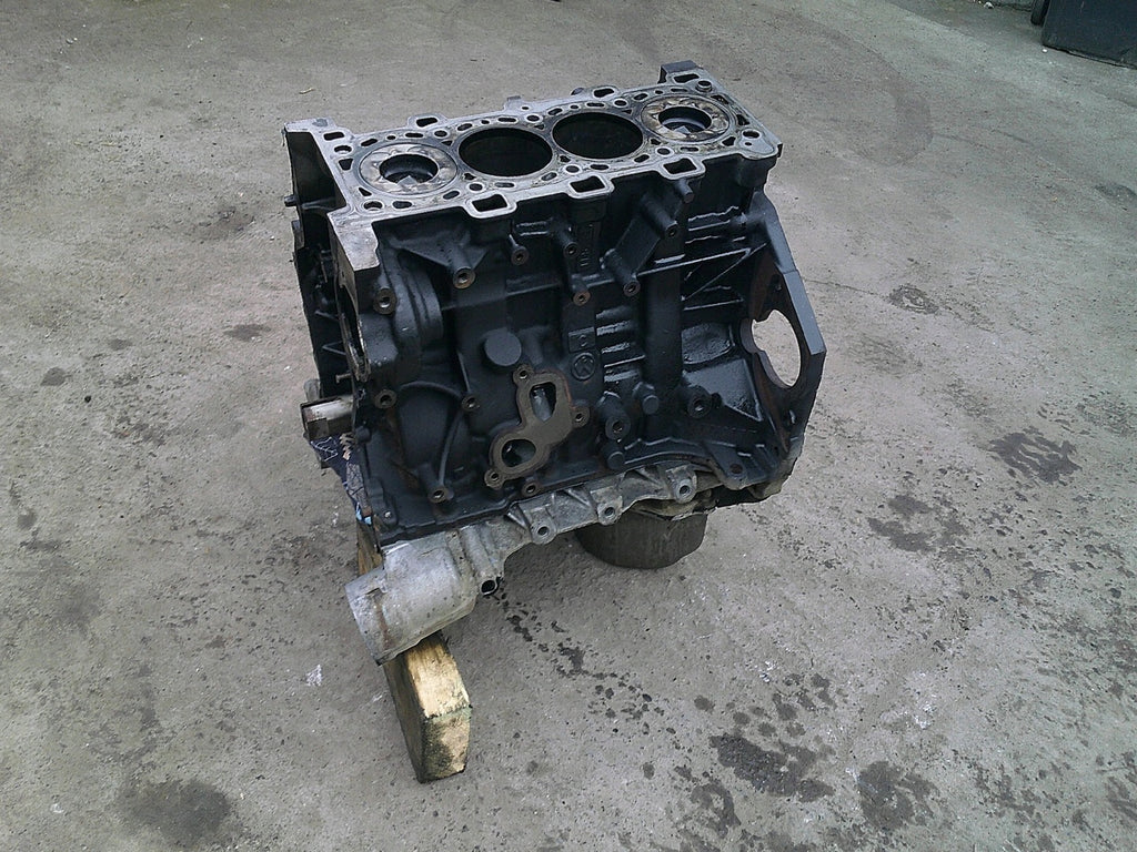 Motorblock Mercedes-Benz Nissan Navara YS23C270 2.3 DCI Diesel Unkomplett