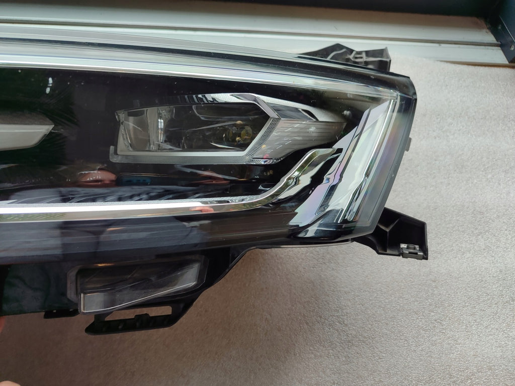 Frontscheinwerfer Renault Talisman 260607797 Links Scheinwerfer Headlight SCH9765787311pn