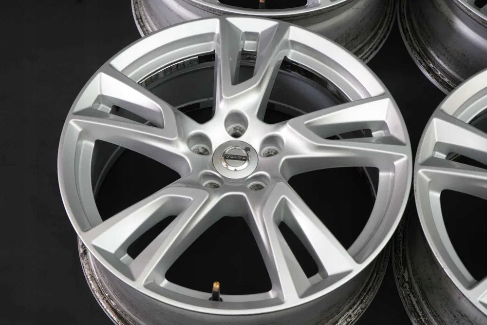 4x Alufelge 18 Zoll 7.5" 5x108 50 5ET Glanz Silber 31362866 Volvo I Rim Wheel FEL2909024550vk