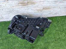 Laden Sie das Bild in den Galerie-Viewer, Frontscheinwerfer BMW F26 X3 F25 Xenon Rechts Scheinwerfer Headlight