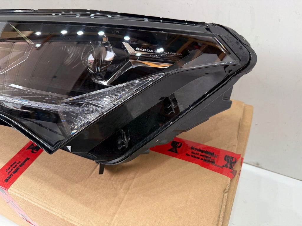 Frontscheinwerfer Skoda Enyaq 5LB941015H Full LED Links Scheinwerfer Headlight
