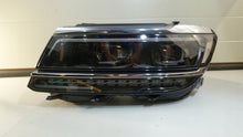 Load image into Gallery viewer, Frontscheinwerfer VW Tiguan 5NB941081D FULL LED Links Scheinwerfer Headlight