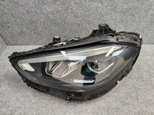 Laden Sie das Bild in den Galerie-Viewer, Frontscheinwerfer Mercedes-Benz W206 A2069068104SCZ LED Links Headlight SCH7840303884wt