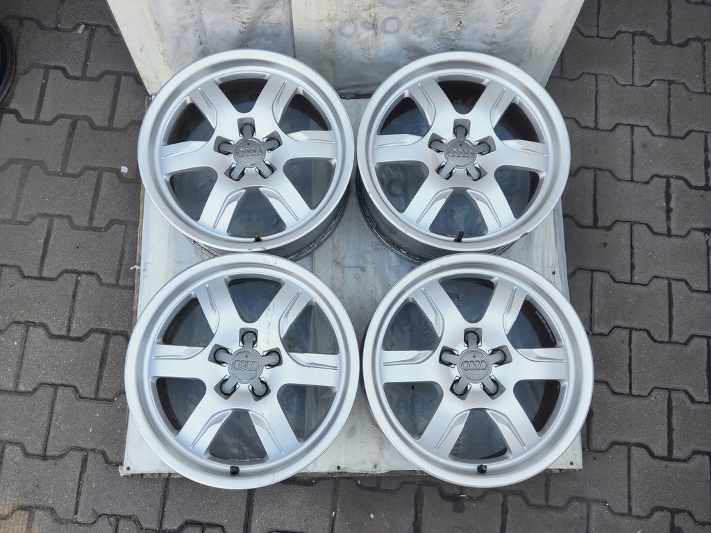 1x Alufelge 17 Zoll 7.5" 5x112 28ET Glanz Silber 8T0601025B Audi A5 Rim Wheel