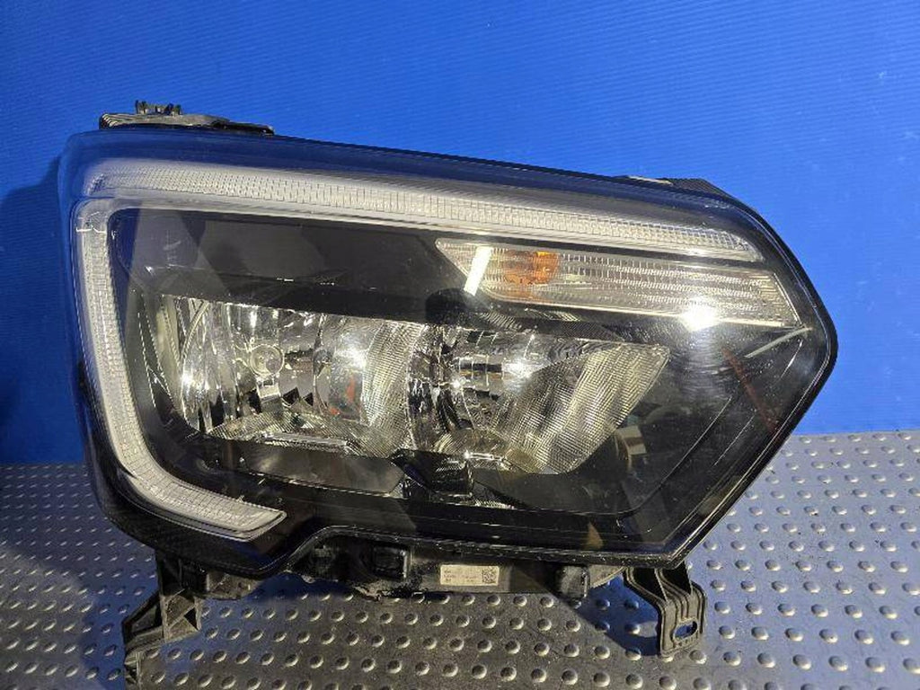 Frontscheinwerfer Renault Master III 260105567R LED Rechts Headlight SCH5350803902qm