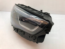 Laden Sie das Bild in den Galerie-Viewer, Frontscheinwerfer Mercedes-Benz W247 A2479064404 Ein Stück (Rechts oder Links) SCH4589632898uj