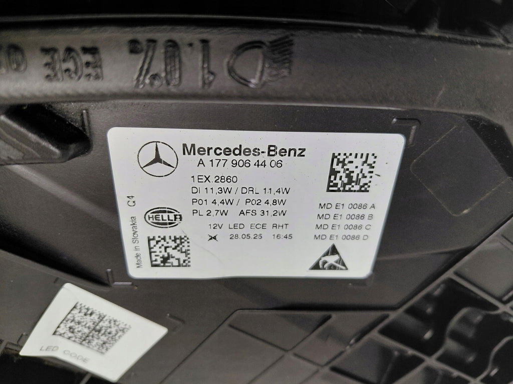 Frontscheinwerfer Mercedes-Benz W177 A1779064406 Full LED Rechts Headlight SCH4247900267az