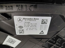 Laden Sie das Bild in den Galerie-Viewer, Frontscheinwerfer Mercedes-Benz W177 A1779064406 Full LED Rechts Headlight SCH4247900267az