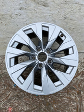 Load image into Gallery viewer, 1x Alufelge 17 Zoll 7.5&quot; 5x112 8Y0601025T Audi A3 Rim Wheel