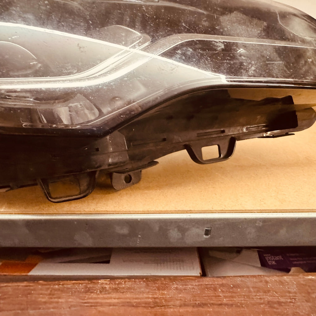 Frontscheinwerfer Opel Astra 39055746 LED Rechts Scheinwerfer Headlight SCH5421313581pu