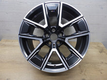 Laden Sie das Bild in den Galerie-Viewer, 1x Alufelge 18 Zoll 8.5" 5x112 36ET Glanz Schwarz 8747286 BMW G26 Rim Wheel FEL8569428129lr
