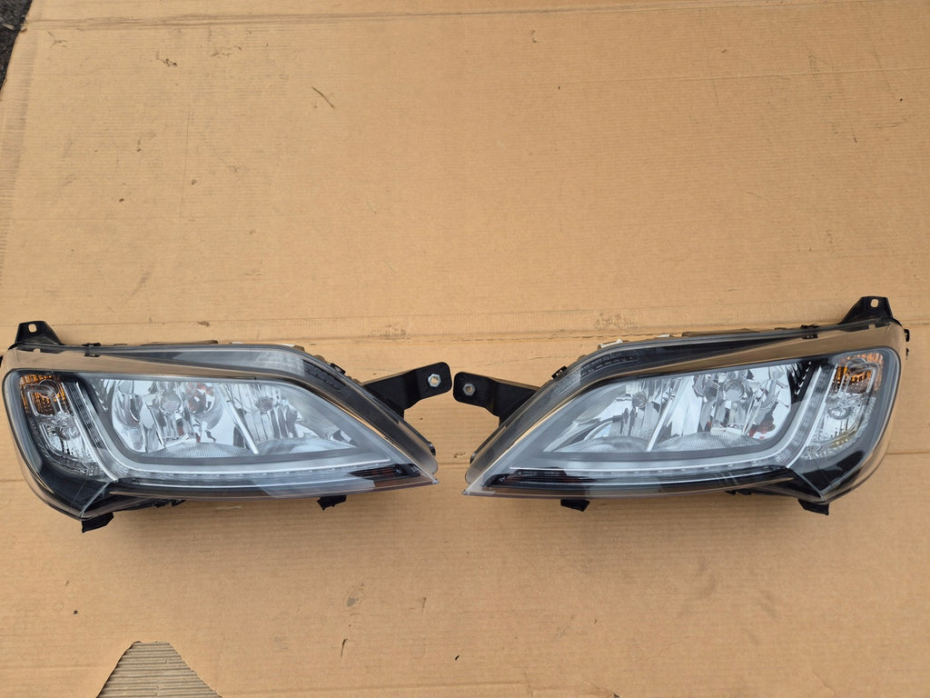 Frontscheinwerfer Fiat Ducato 1394425080 1394433080 LED Ein Satz Headlight