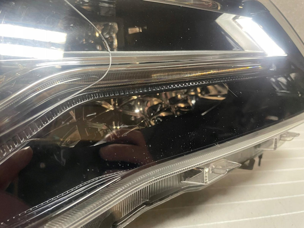 Frontscheinwerfer Seat Ateca 90117434A LED Rechts Scheinwerfer Headlight