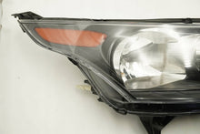 Laden Sie das Bild in den Galerie-Viewer, Frontscheinwerfer Ford Transit Connect 90070363 FT11-13W029DB FALSE Headlight SCH6908651737sh