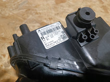 Laden Sie das Bild in den Galerie-Viewer, Frontscheinwerfer VW Tiguan 5NB941036D Rechts Scheinwerfer Headlight SCH3242804563zw
