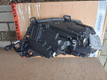 Load image into Gallery viewer, Frontscheinwerfer Skoda Kamiq 658941015 Full LED Links Scheinwerfer Headlight SCH6147917164bk