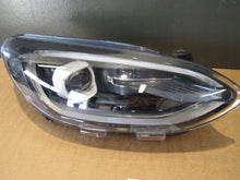 Laden Sie das Bild in den Galerie-Viewer, Frontscheinwerfer Ford Fiesta N1BB-13EO16-AF Rechts Scheinwerfer Headlight SCH5306923543gf
