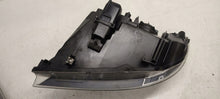 Laden Sie das Bild in den Galerie-Viewer, Frontscheinwerfer BMW E91 E90 7202582 Rechts Scheinwerfer Headlight SCH9408829614ou
