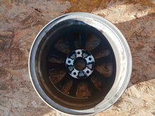 Load image into Gallery viewer, 1x Alufelge 15 Zoll 6.0&quot; 5x114.3 46ET Glanz Grau 52910G4100 Hyundai Rim Wheel