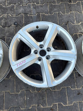 Load image into Gallery viewer, 1x Alufelge 19 Zoll 8.0&quot; 5x112 39ET Silber 8V0601025AS Audi Q5 Rim Wheel