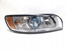 Load image into Gallery viewer, Frontscheinwerfer Volvo S40 II 31265699 1307329210 Xenon Rechts Headlight SCH5626733273rz