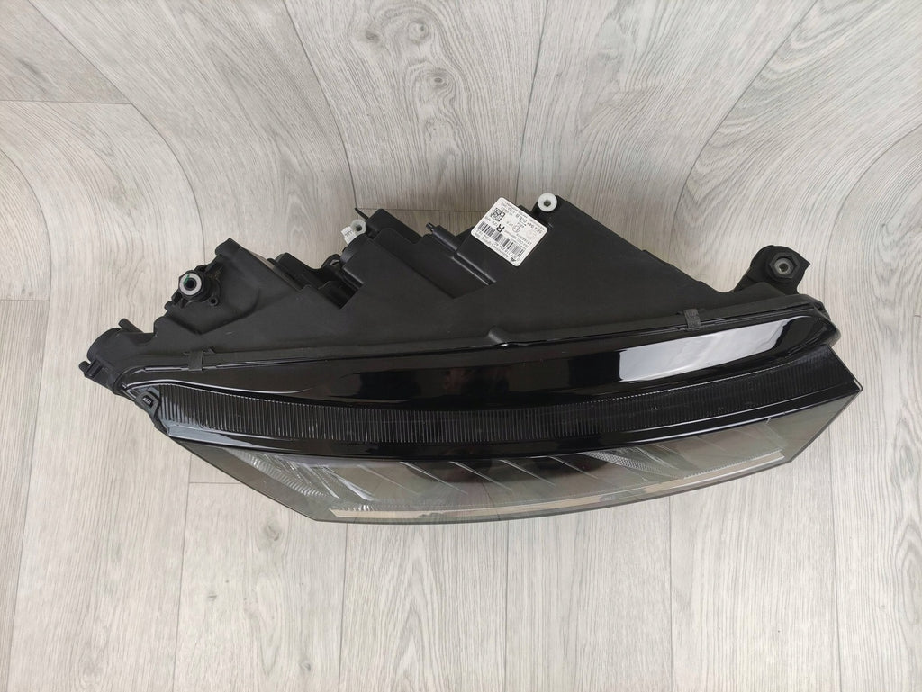 Frontscheinwerfer Skoda Octavia IV 5E4941016B Rechts Scheinwerfer Headlight SCH5830971569er