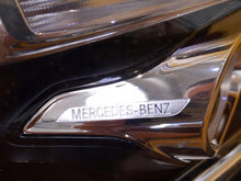 Laden Sie das Bild in den Galerie-Viewer, Frontscheinwerfer Mercedes-Benz W247 A2479063800 LED Rechts Headlight