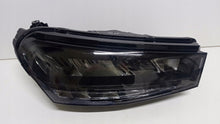 Laden Sie das Bild in den Galerie-Viewer, Frontscheinwerfer Skoda Fabia IV 6VB941016 Full LED Rechts Headlight SCH4813262658vy