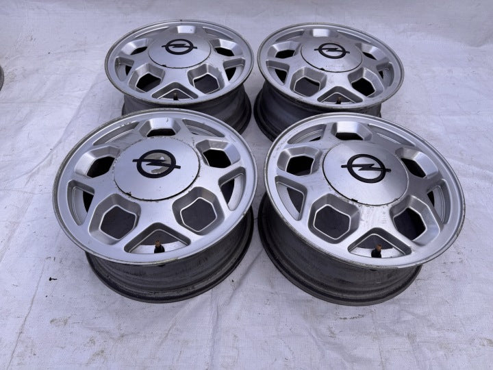 4x Alufelge 13 Zoll 5.5" 4x100 49ET Silber Opel Rim Wheel FEL3927171997ch