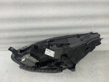 Laden Sie das Bild in den Galerie-Viewer, Frontscheinwerfer Tesla Model 3 1514953-00-D Full LED Rechts Headlight