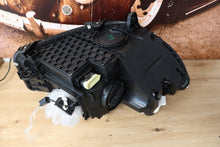 Laden Sie das Bild in den Galerie-Viewer, Frontscheinwerfer Mercedes-Benz A2069068104 LED Links Scheinwerfer Headlight SCH2275567775ym