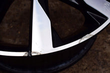 Laden Sie das Bild in den Galerie-Viewer, 1x Alufelge 17 Zoll 7.0&quot; 5x108 50ET 31664557 Volvo S60 S80 V60 V70 V40 Rim Wheel