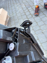 Load image into Gallery viewer, Frontscheinwerfer Honda Hrv Hr-V LED Rechts Scheinwerfer Headlight SCH6757611226ke