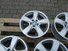 Load image into Gallery viewer, 4x Alufelge 17 Zoll 6.5" 5x112 33ET Glanz Silber 5N0601025 VW Tiguan Rim Wheel FEL3411218783rz