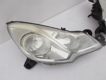 Load image into Gallery viewer, Frontscheinwerfer Citroën C3 II 9673814980 Ein Satz Scheinwerfer Headlight