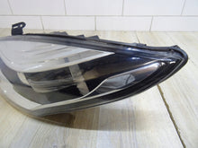 Laden Sie das Bild in den Galerie-Viewer, Frontscheinwerfer Renault Megane III 260605817R LED Links Scheinwerfer Headlight SCH9224471024ov