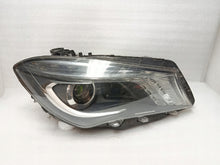 Laden Sie das Bild in den Galerie-Viewer, Frontscheinwerfer Mercedes-Benz Cla A1179065200 Xenon Rechts Headlight SCH9133479176qy