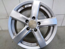 Load image into Gallery viewer, 1x Alufelge 16 Zoll 6.5" 5x114.3 Glanz Silber WH24-65016 Mercedes-Benz W203 FEL7065402764re