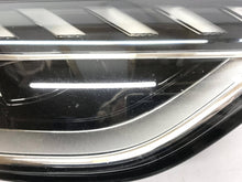 Laden Sie das Bild in den Galerie-Viewer, Frontscheinwerfer Audi A4 B9 8W0941034D Rechts Scheinwerfer Headlight