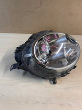 Laden Sie das Bild in den Galerie-Viewer, Frontscheinwerfer Mini R56 162705-03 Xenon Rechts Scheinwerfer Headlight SCH1706843596vt