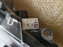 Laden Sie das Bild in den Galerie-Viewer, Frontscheinwerfer Toyota Corolla 81110-02S70 LED Rechts Scheinwerfer Headlight SCH8984036544lq