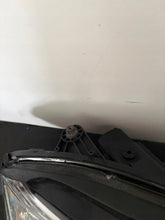 Load image into Gallery viewer, Frontscheinwerfer Mercedes-Benz W212 A2128202059 Xenon Rechts Headlight SCH2131756226es