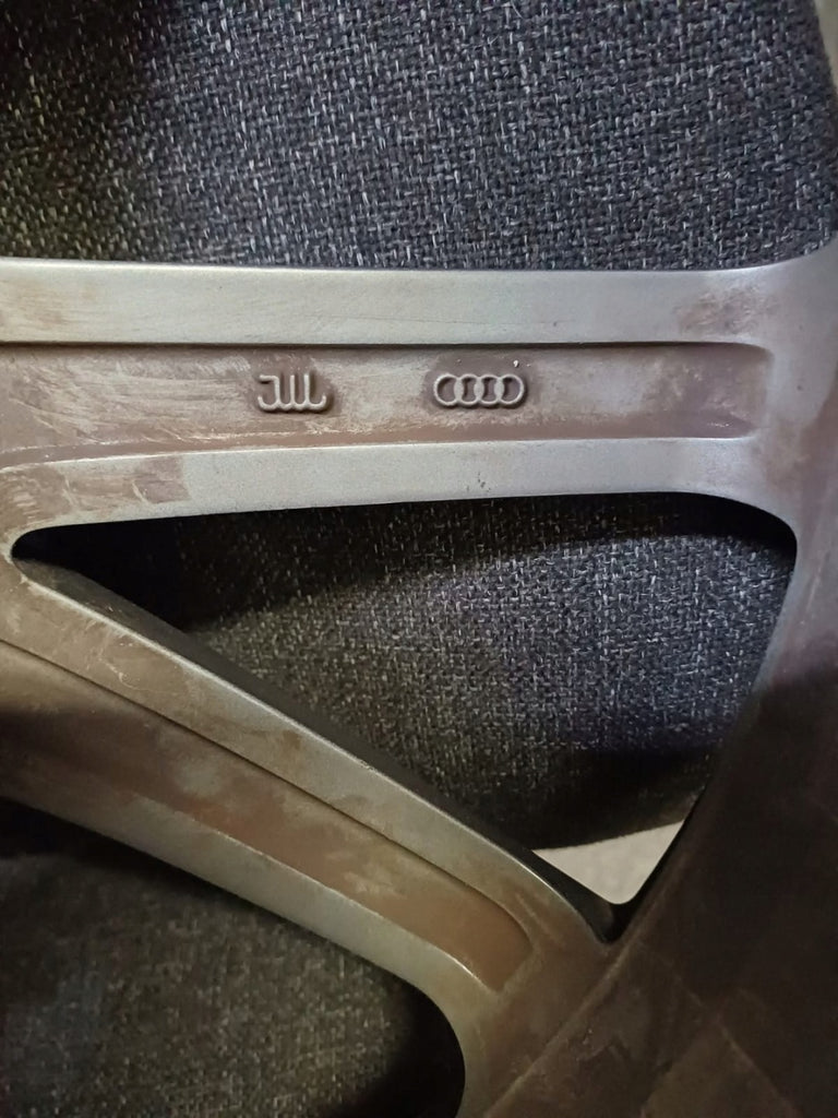 1x Alufelge 20 Zoll 8.5" 5x112 33ET 8R0601025 Audi Q5 Rim Wheel FEL4441121669fk