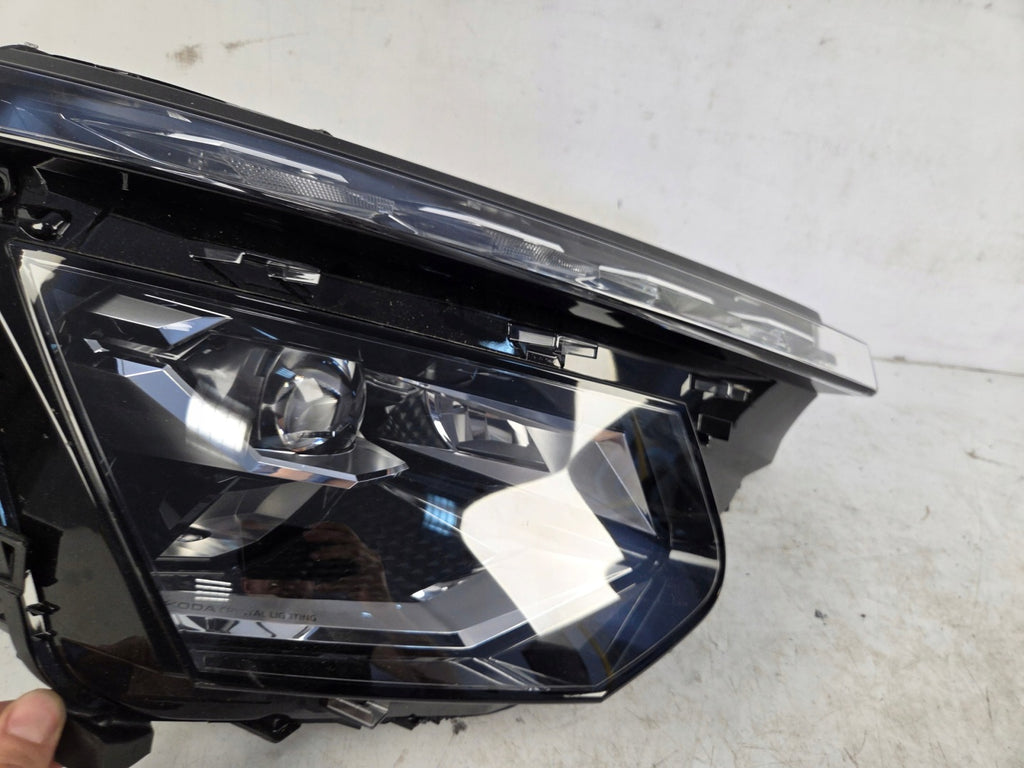 Frontscheinwerfer Skoda Kamiq 655941016C LED Rechts Scheinwerfer Headlight SCH9896997425is