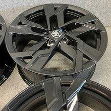 Load image into Gallery viewer, 4x Alufelge 19 Zoll 8.0" 5x112 45ET Glanz Graphit 57A601025AF Skoda Karoq FEL8923507028kh