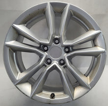 Load image into Gallery viewer, 1x Alufelge 17 Zoll 7.5&quot; 5x112 29ET 8W0601025AG Audi A4 B9 Rim Wheel