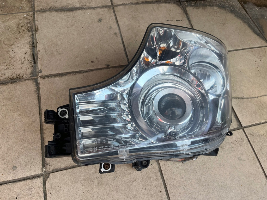 Frontscheinwerfer Mercedes-Benz A9608200639 Links Scheinwerfer Headlight SCH4971979173yx