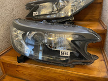 Laden Sie das Bild in den Galerie-Viewer, Frontscheinwerfer Honda Crv Cr-V IV Xenon Rechts Scheinwerfer Headlight