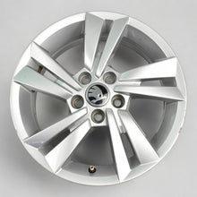 Load image into Gallery viewer, 1x Alufelge 15 Zoll 6.0&quot; 5x100 38ET Silber 6V0601025H Skoda Fabia III Roomster